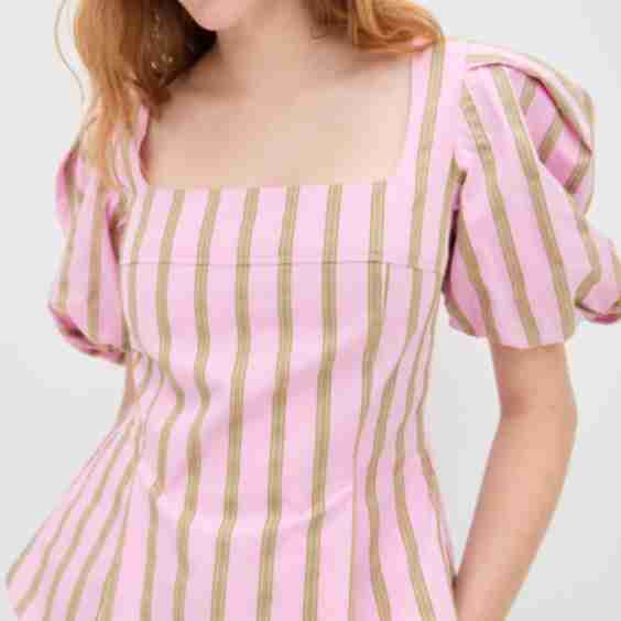 Blouson Sleeve Top