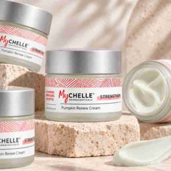 MyCHELLE Beauty Reviews