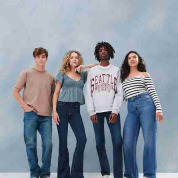 Hollister Co. Reviews