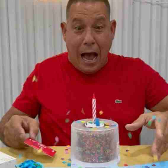 Suprise Cake Reviews