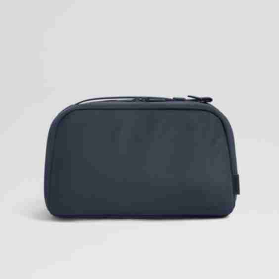 The Large Toiletries Bag