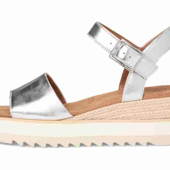 Diana Sandal