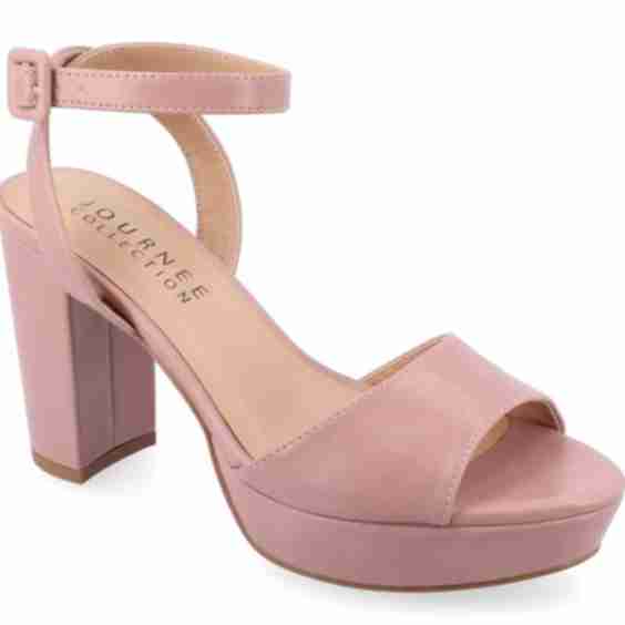 Nairri Platform Sandal