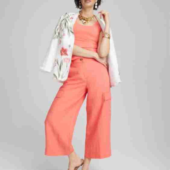 Linen Cargo Wide-Leg Cropped Pants
