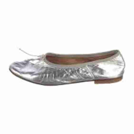 Leather Bow Accents Ballet Flats