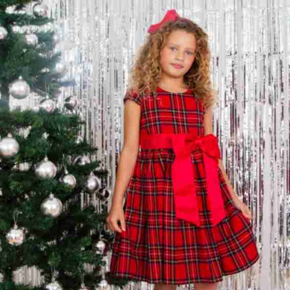Holly Hastie Reviews