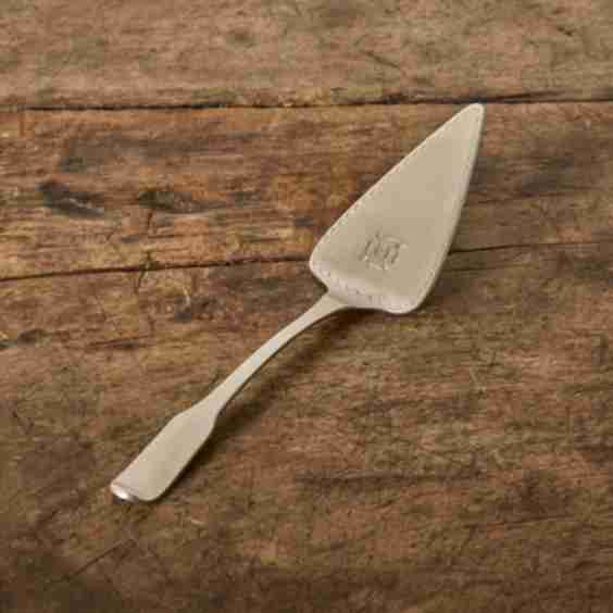 Pewter Pie Server