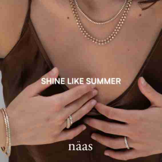 näas Reviews