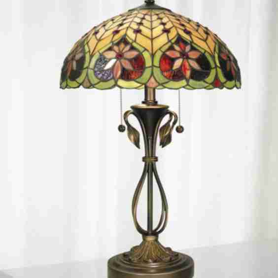Leilani Tiffany Table Lamp