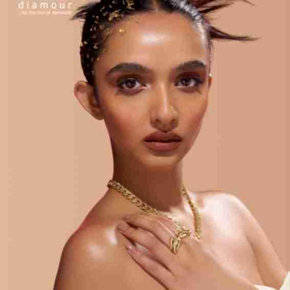 Diamour Reviews