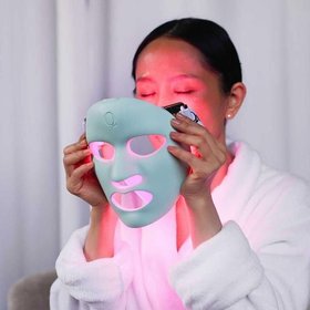 Qure LED Mask