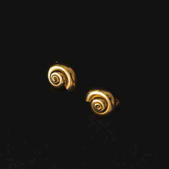 Nautilus Earrings Gold