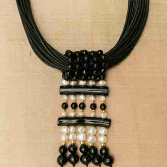 The Sculptural Necklace 01