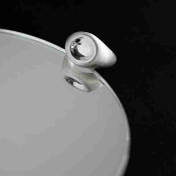 MAANCY, Jewelry and Objects Reviews