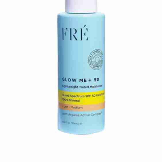 Glow Me + Tinted Mineral SPF 50 Moisturizer