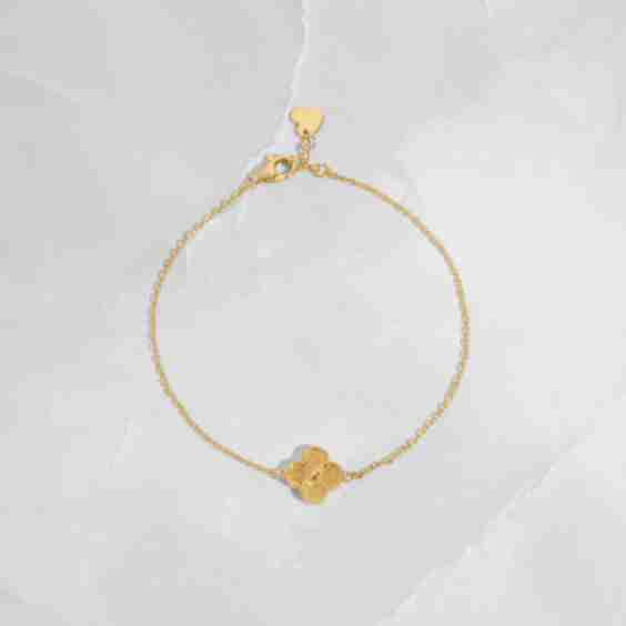 Dahlia Single Four Leaf Clover Bracelet