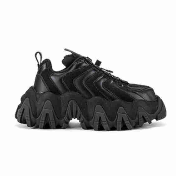 Halo Leather Sneaker