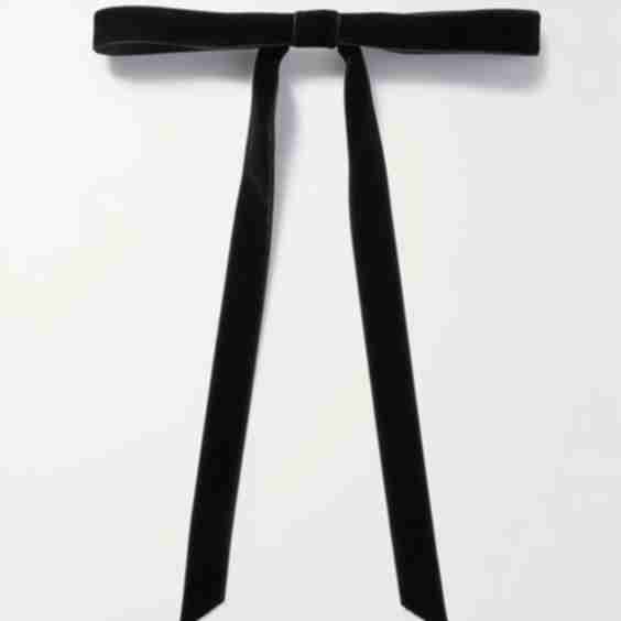 Aida Velvet Bow Barrette