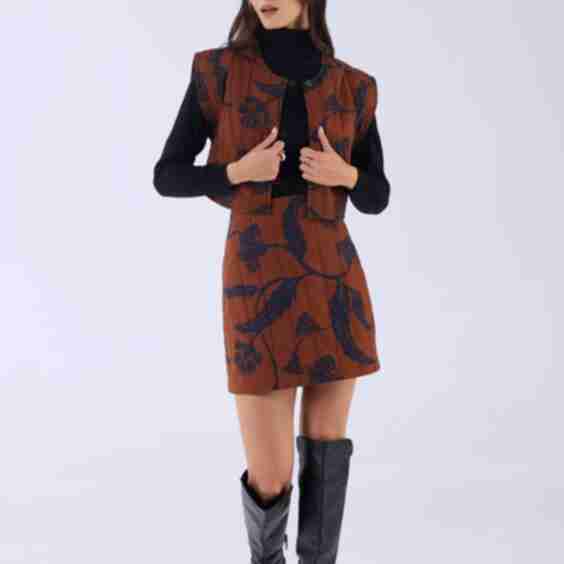 1135 Lennon Skirt