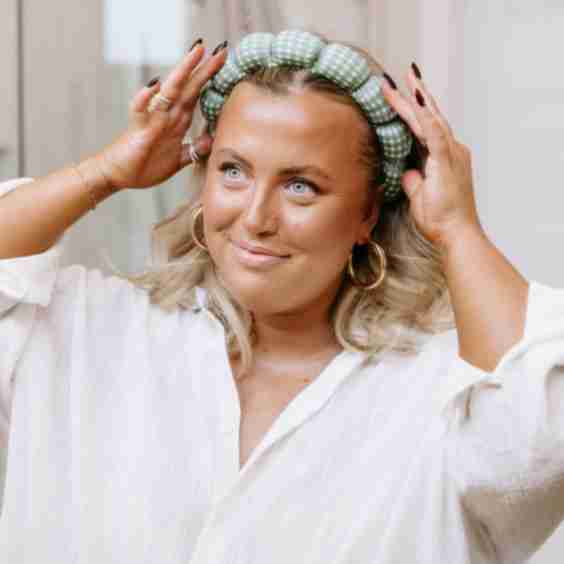 The Alex Hazen x KAXI ‘GG’ GRWM Headband