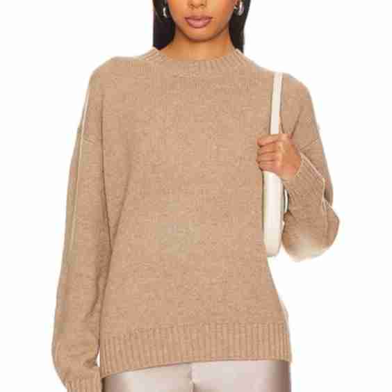 Easy Crew Sweater 