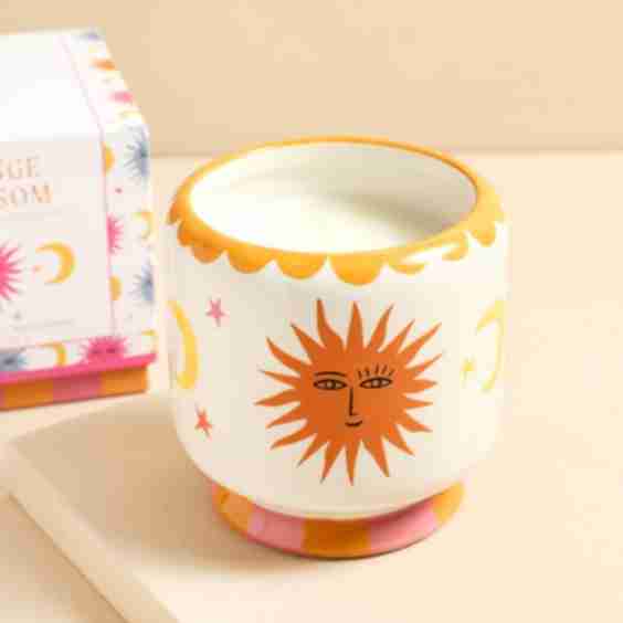 A Dopo 8 oz Candle