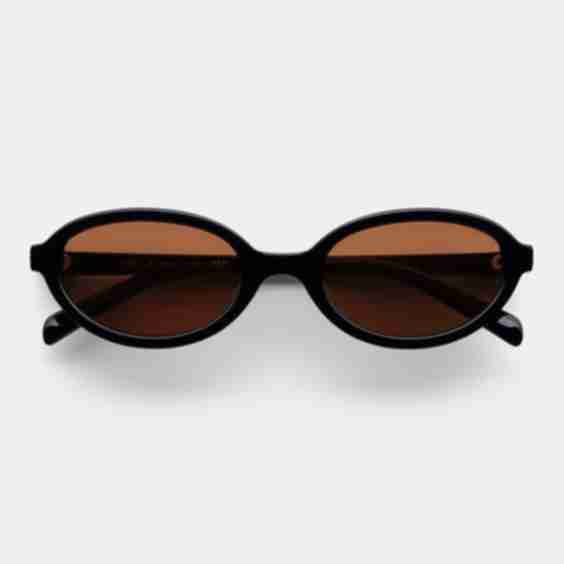  June - Black/Choc