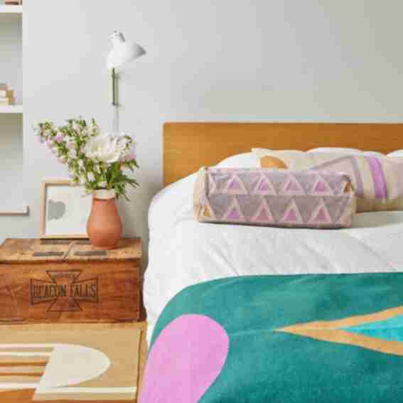 Leah Singh Reviews