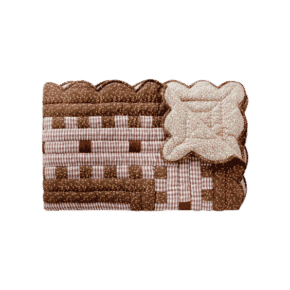 Chocolate Gingham Scalloped Quilt