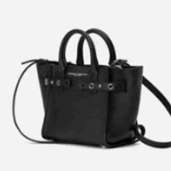 TAMARA LUKOVICS Reviews