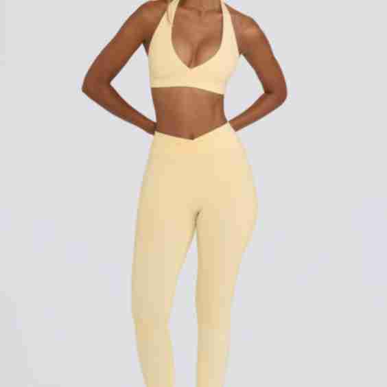 Ruched Mid-Rise Leggings
