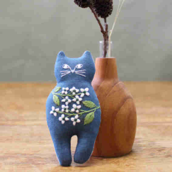 Blue Spring Birds Reviews
