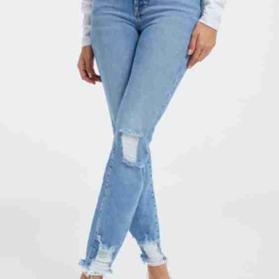 Good Classic Slim Straight Jeans