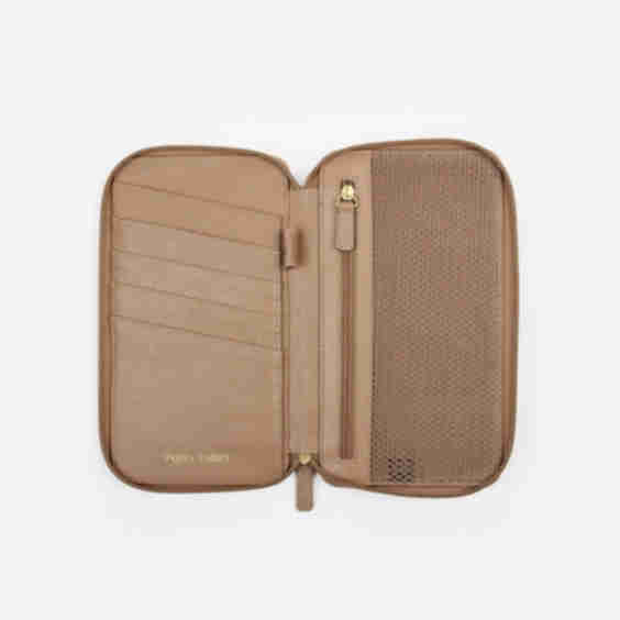 The Four Person Family Passport Holder