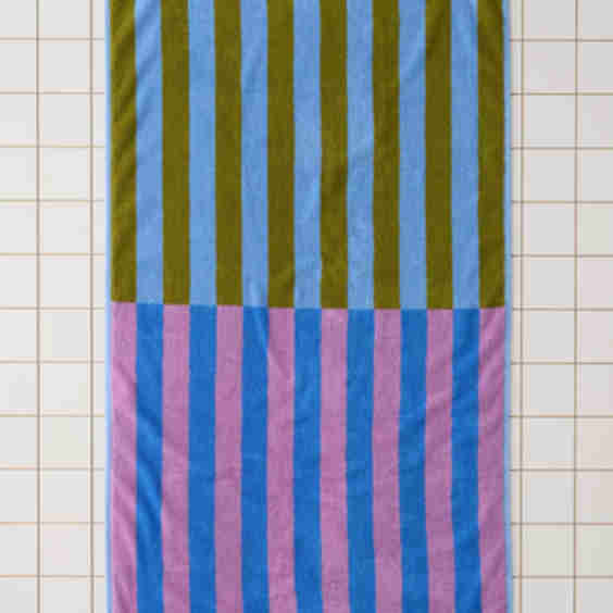 Reversible Bath Towel