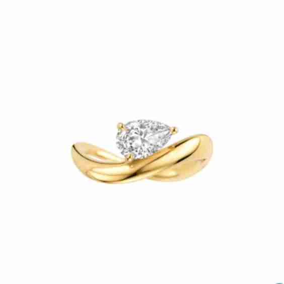 Jackie Pear Ring
