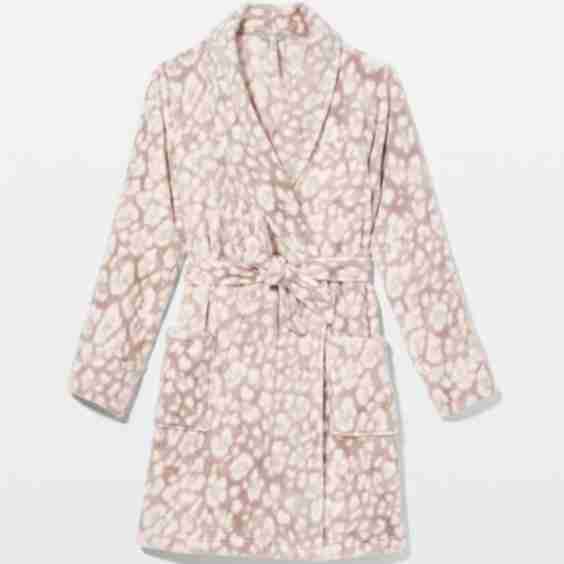 Plush Short Robe