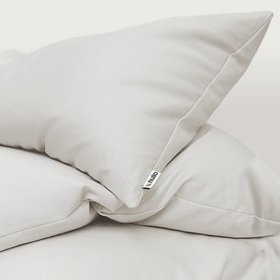 Hullo Pillow