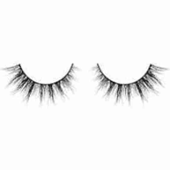 Minimalist Lashes