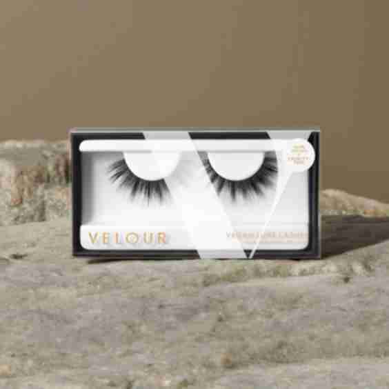 Vegan Mink Luxe  Poker Face Eyelashes