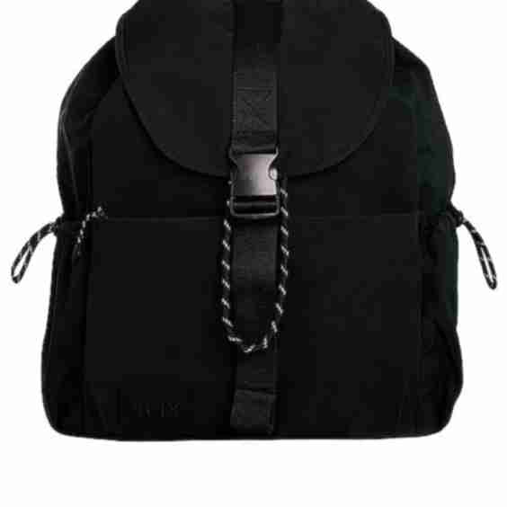Passthrough Sport Backpack