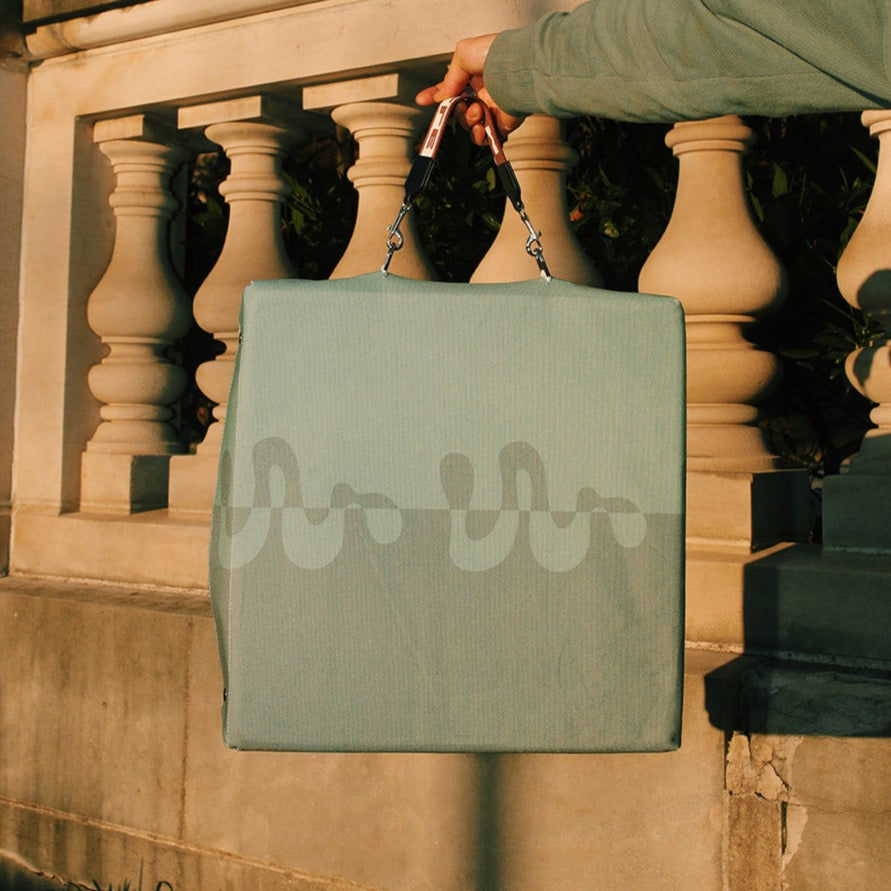 Seafoam Squiggle Hot Seat - Thumbnail 2