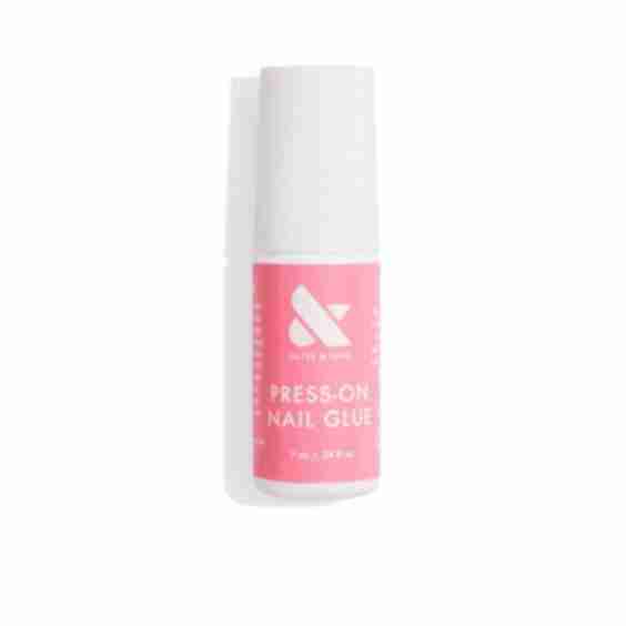 Brush On Nail Glue