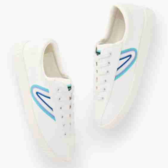 Nylite Sneakers