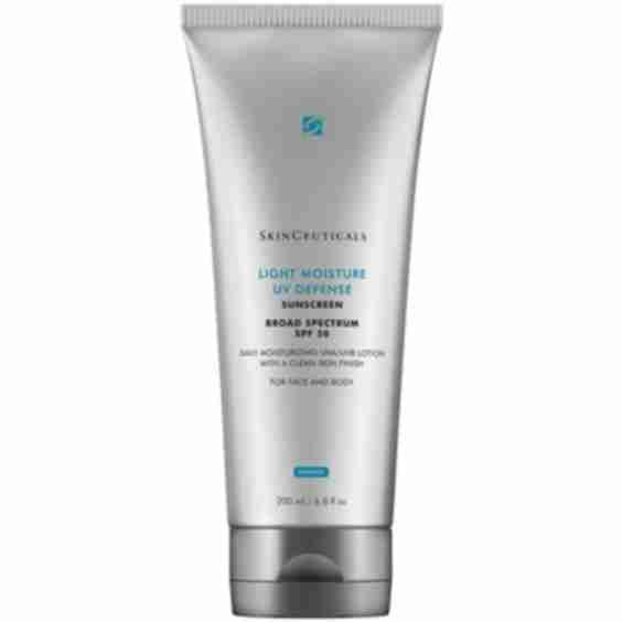 Light Moisture UV Defense SPF 50