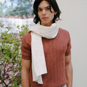 Miles Leon
