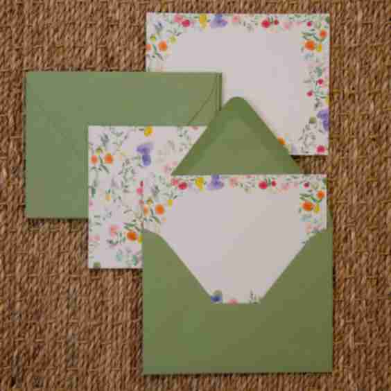 Peggy's Garden Stationery Set