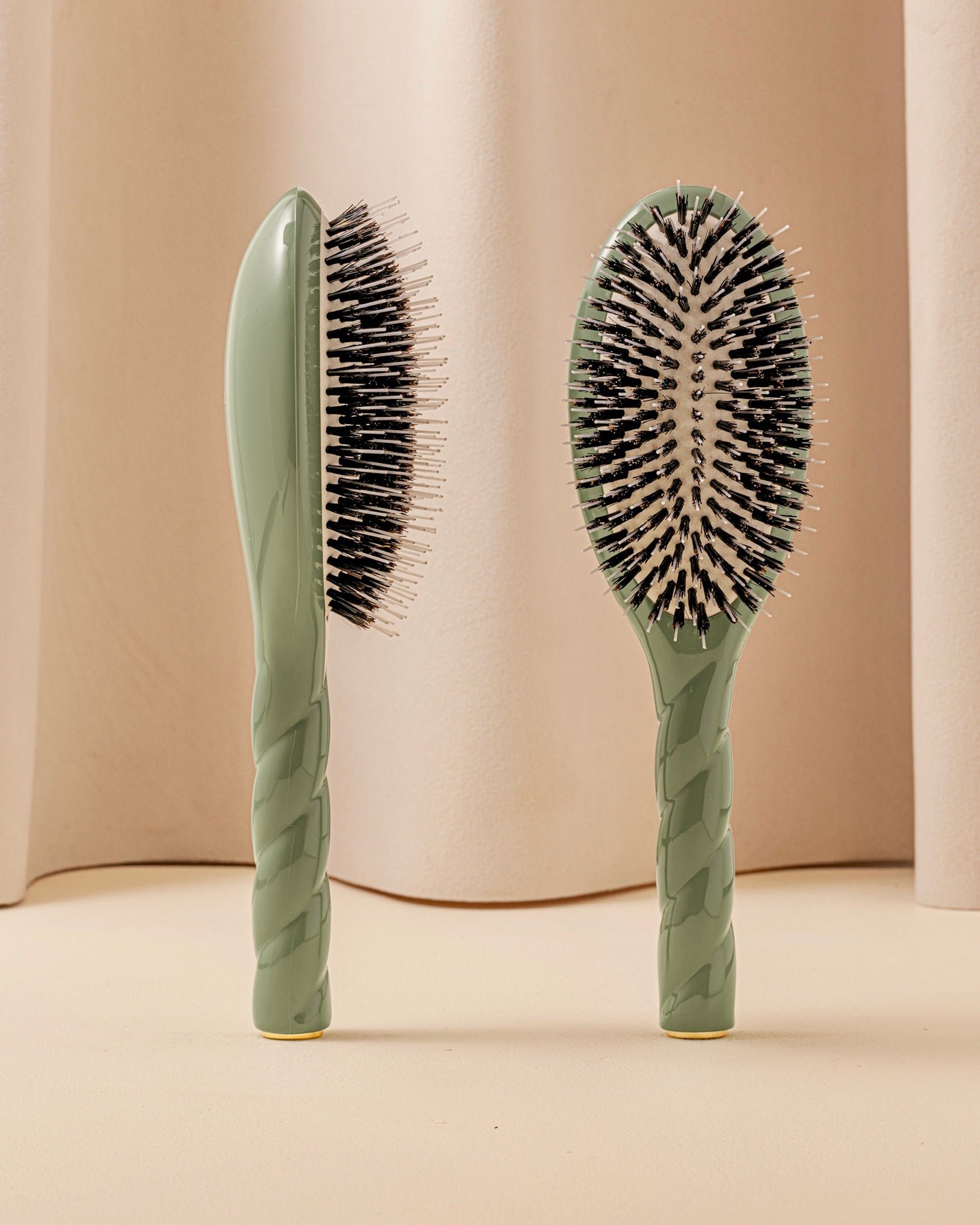 Buy La Bonne Brosse N.02 The Essential Do It All Brush 