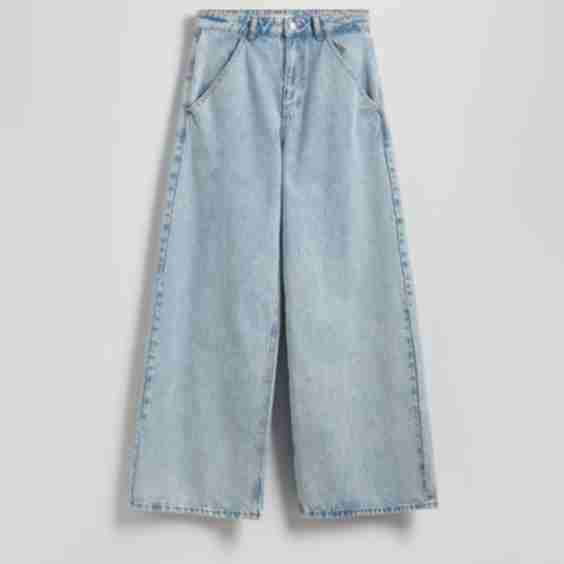 Wide Leg Jeans