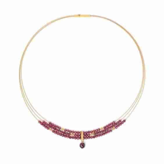 Venibali Garnet Necklace